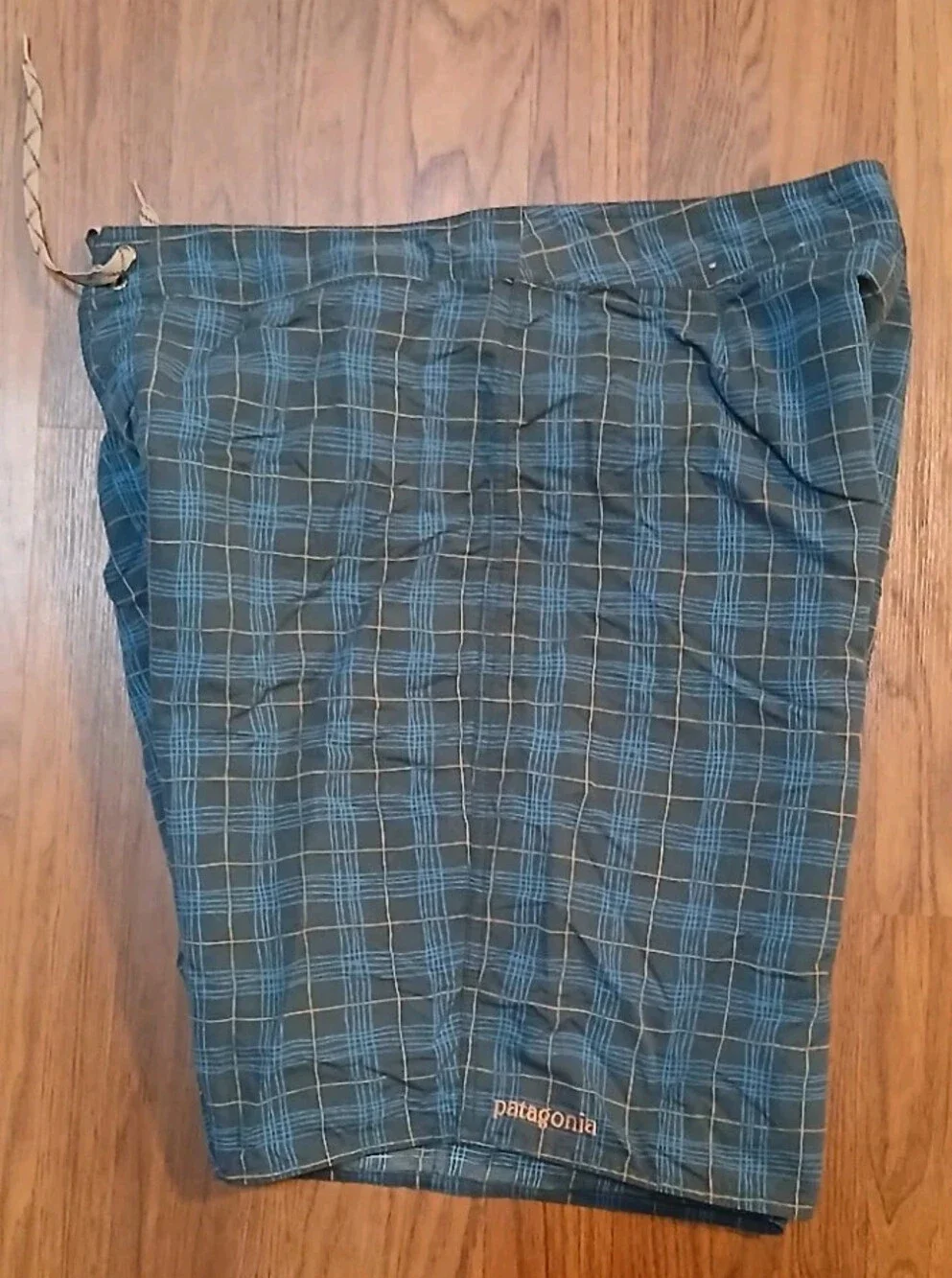 Patagonia Swim Trunks Mens 35 Blue Plaid Regular-Fit Lace-Up 100% Nylon Beach